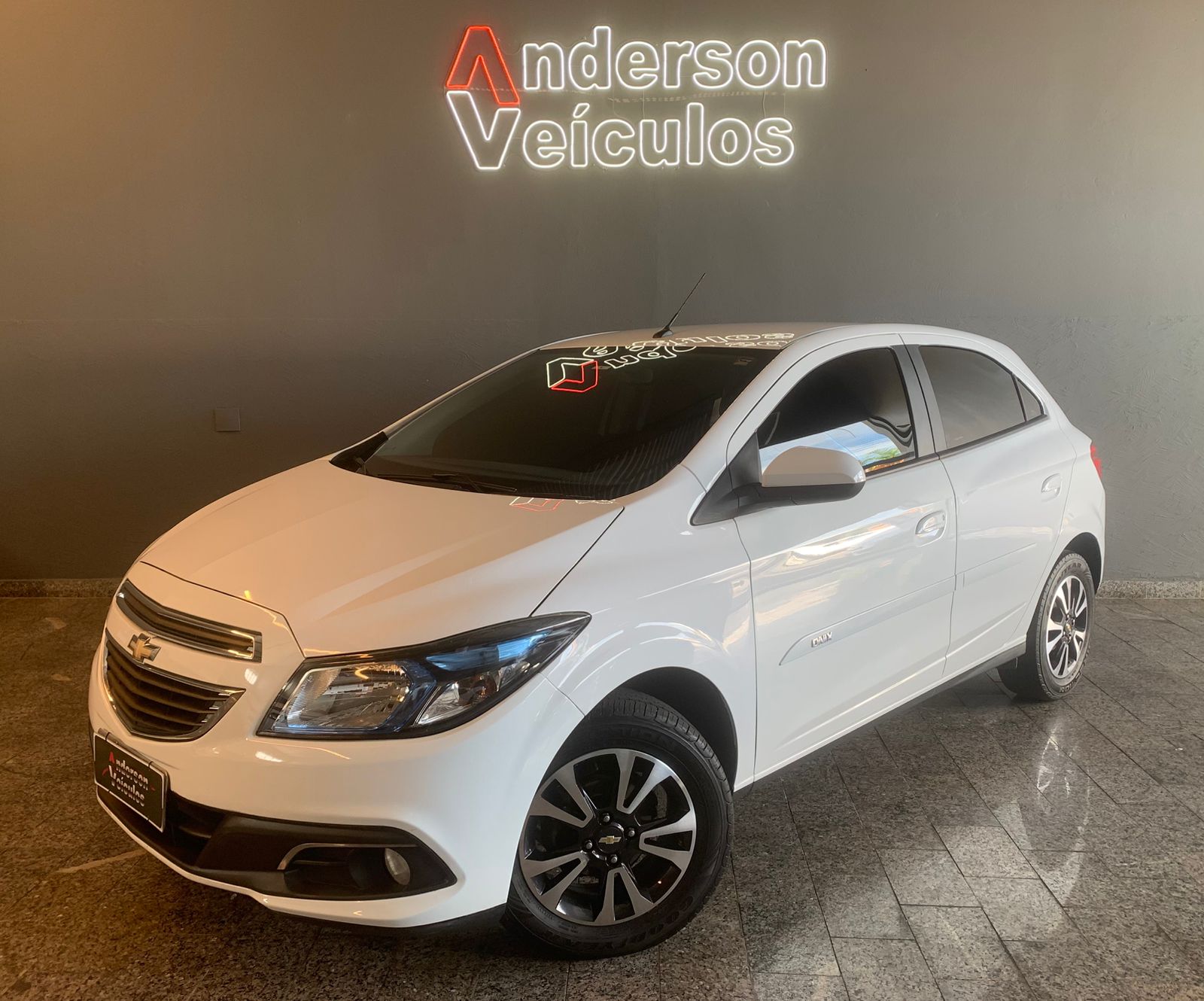 Chevrolet CHEVROLET/ONIX 1.4MT LTZ